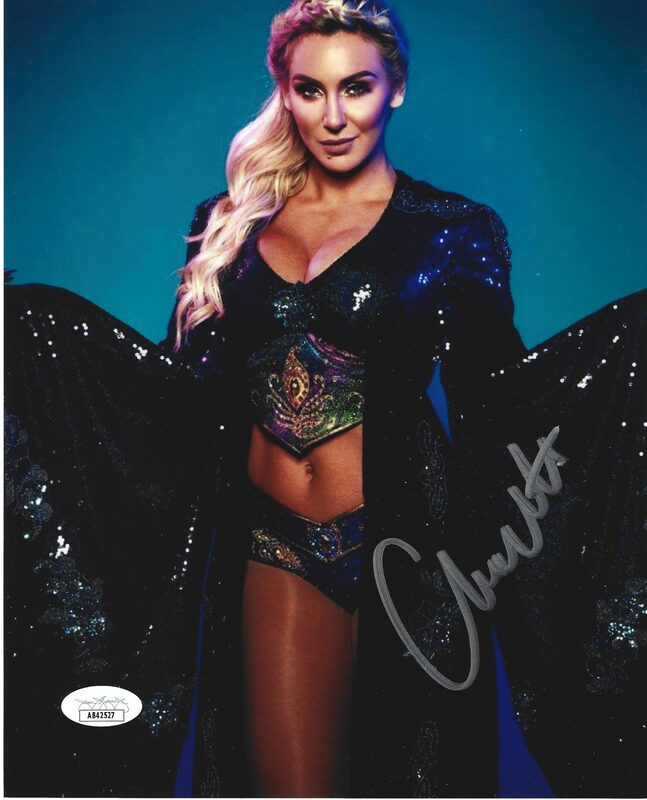 Charlotte Flair 3